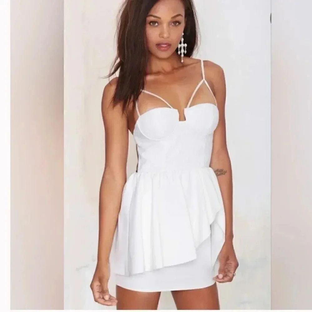NWT women’s NBD X REVOLVE white swoon bustier ivory lace mini dress size xsmall